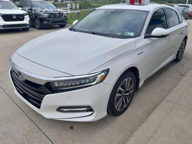 Used 2019 Platinum White Pearl Honda Touring image 5