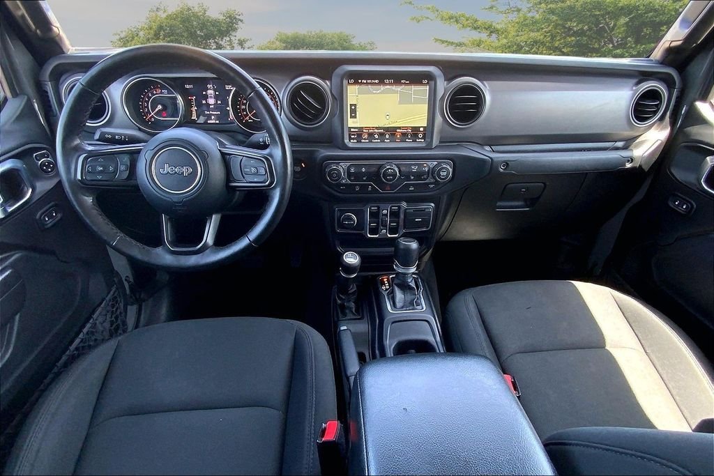 Used 2023 Gray Jeep Sport S image 8