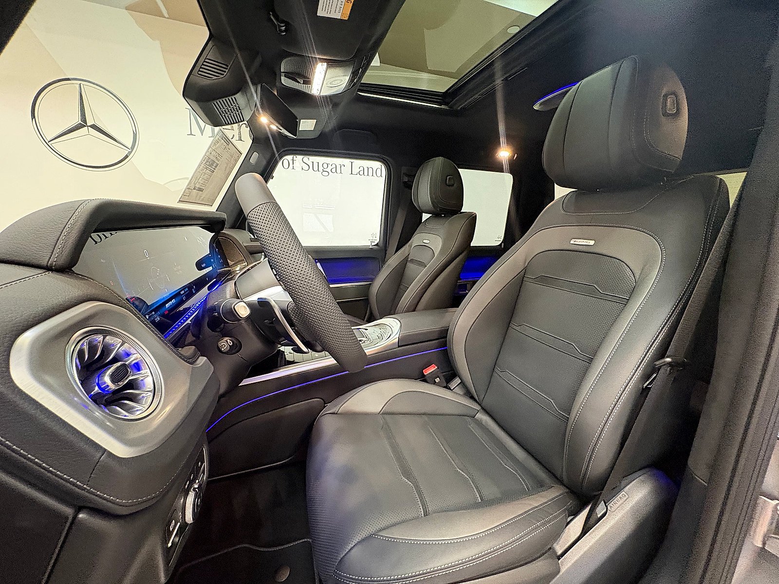 New 2027 MANUFAKTUR Platinum Magno Mercedes-Benz AMG® G 63 image 57