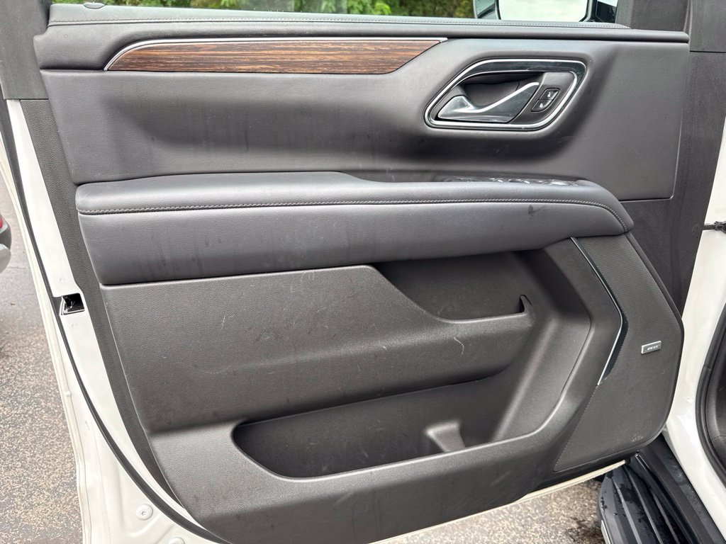 Used 2021 Beige Chevrolet High Country image 23