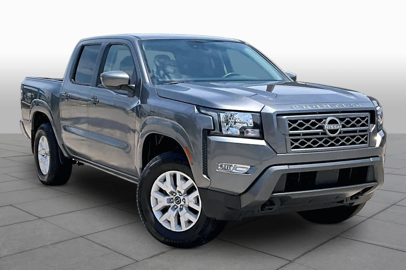 Used 2024 Gun Metallic Nissan SV image 3