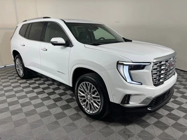 2026 GMC Acadia Denali FWD's photo