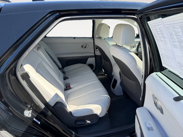 Used 2023 Abyss Black Hyundai Limited image 18