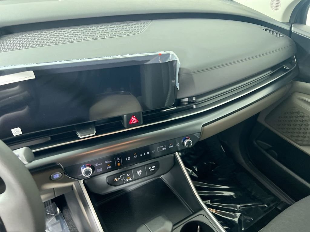 New 2026 Deep Chroma Blue Kia LXS image 25
