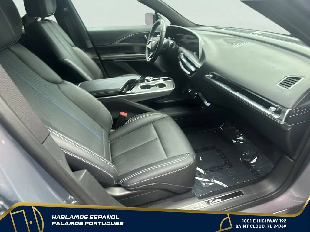 Used 2025 Celestial Metallic Cadillac Luxury 3 image 27