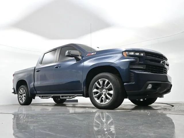 Used 2021 NORTHSKY BLUE METALLIC Chevrolet RST image 9