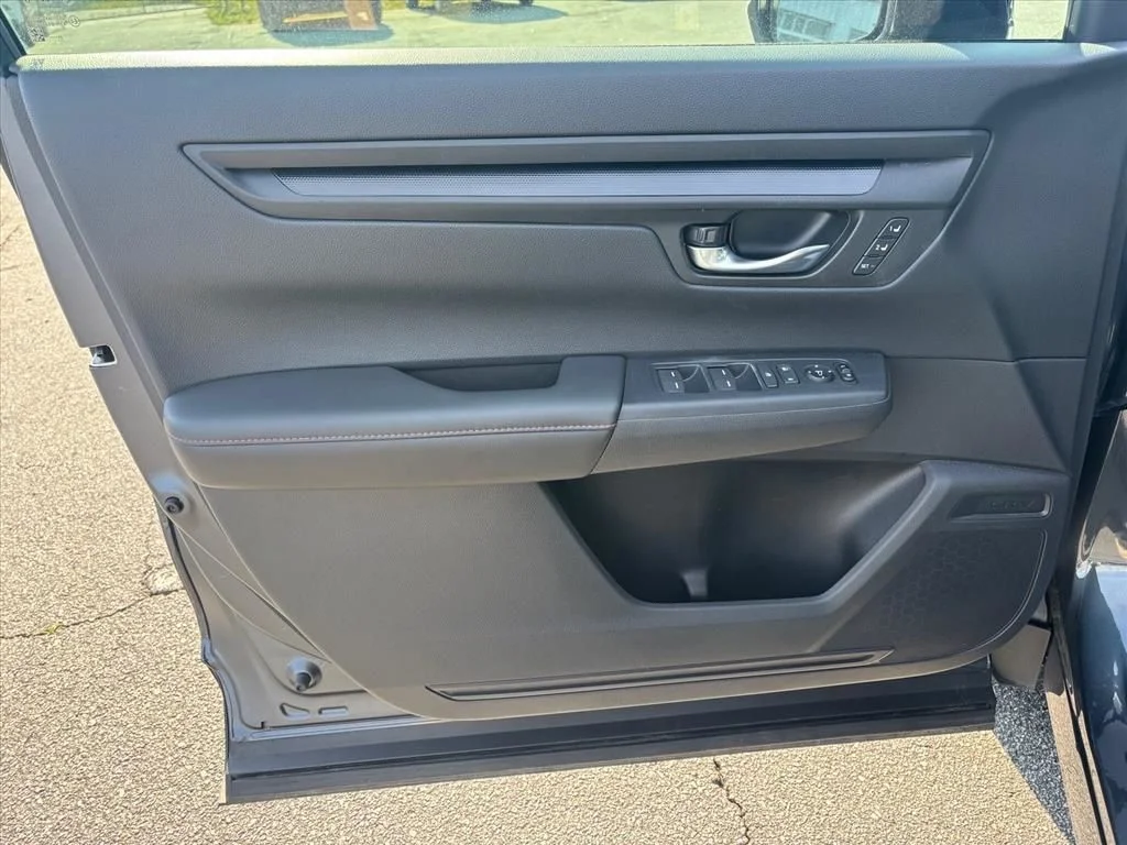 Used 2025 Gray Honda Sport-L image 11