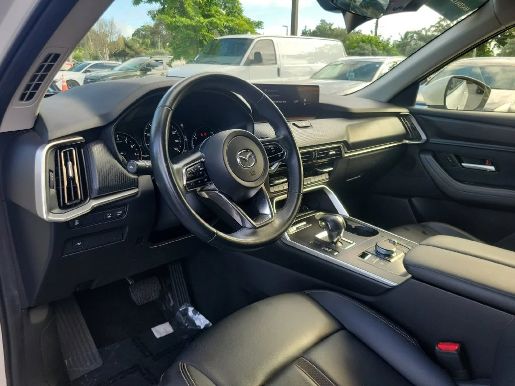 Certified Used 2024 White Mazda 3.3 Turbo Select image 12