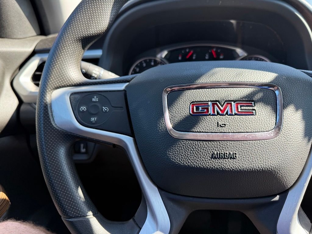 Used 2021 Red GMC SLE image 11