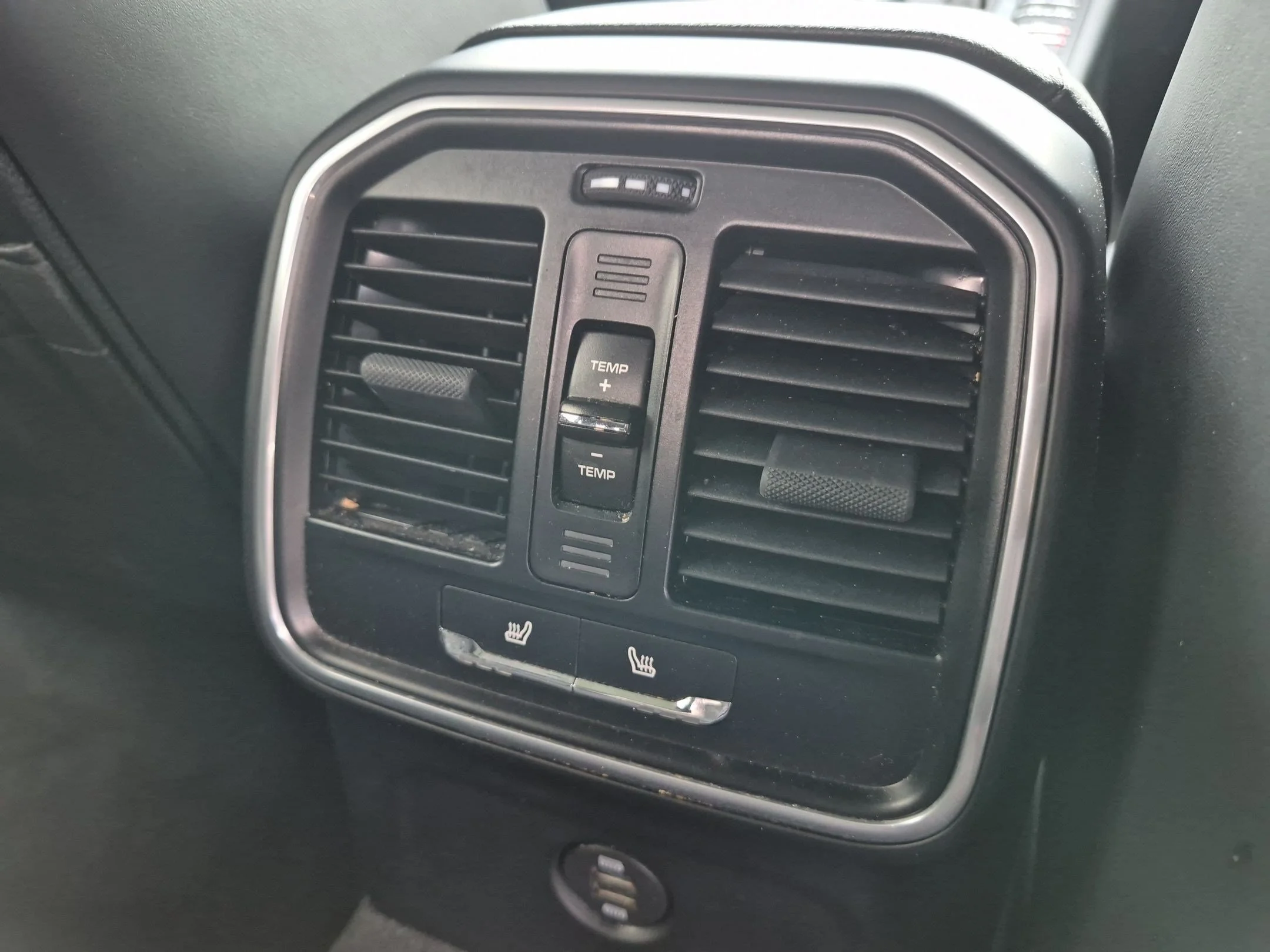 Used 2019 Jet Black Metallic Porsche S image 30