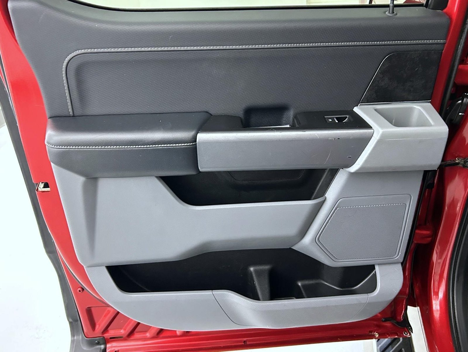 Used 2021 Red Ford XLT image 20