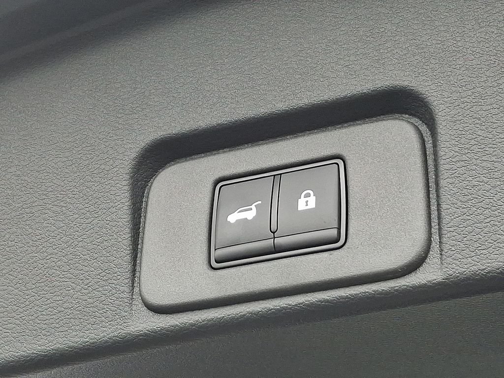 Certified Used 2025 Gray Nissan Platinum image 32