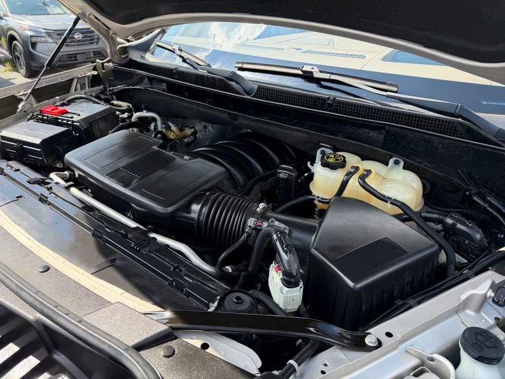 Used 2022 Beige GMC Denali image 41