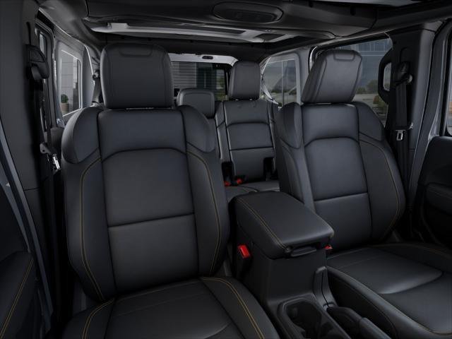 New 2026 Bright White Clear-Coat Exterior Paint Jeep Sahara image 120