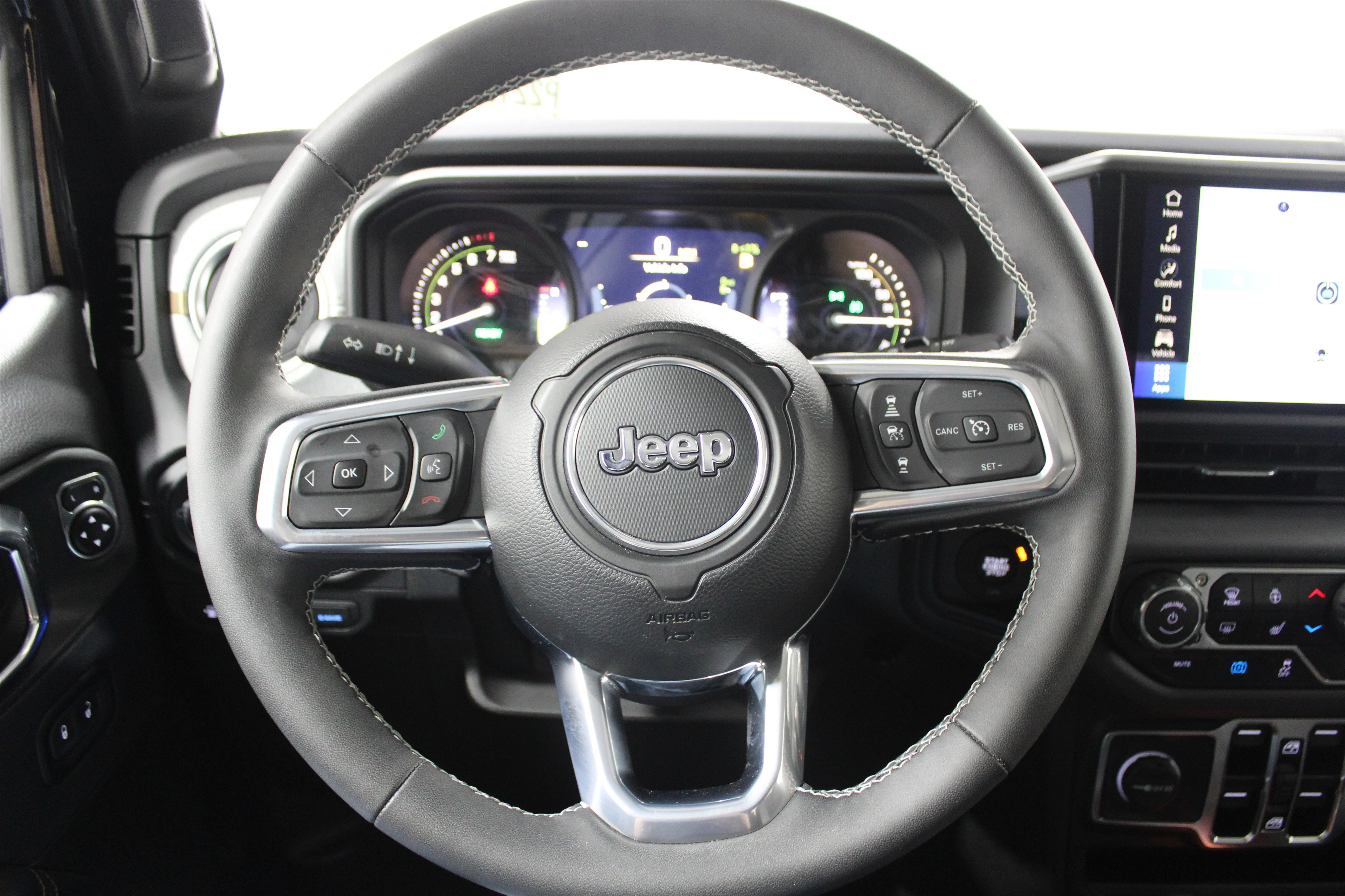 2025 Jeep Wrangler 4xe Sahara 4XE - Photo 10