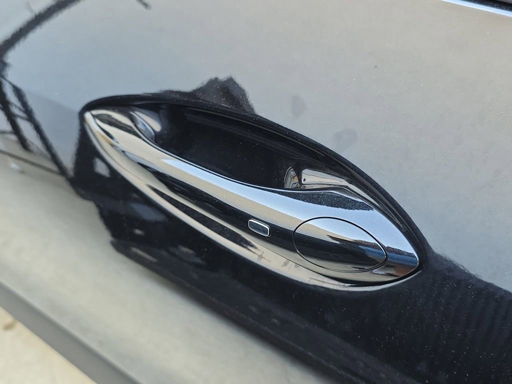 New 2026 Mosaic Black Metallic Chevrolet 2RS image 31