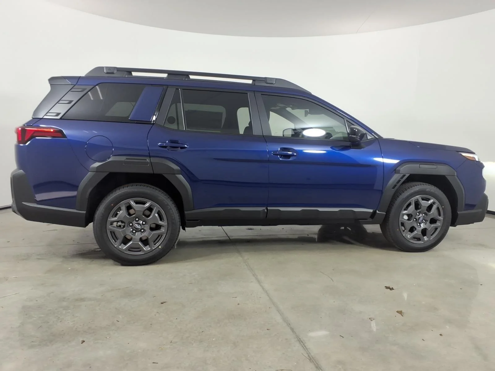 New 2026 SAPPHIRE BLUE PEARL Subaru Premium image 36