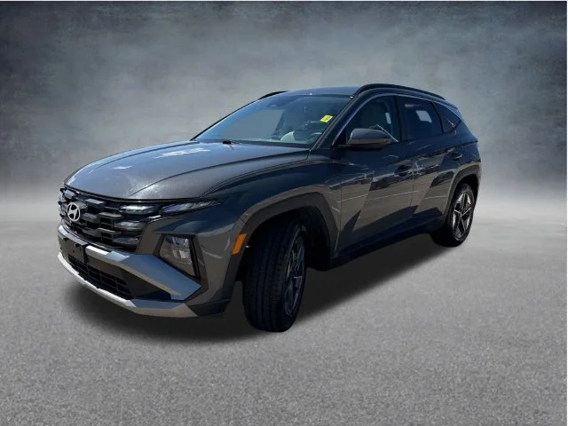 Used 2025 Gray Hyundai SEL image 3