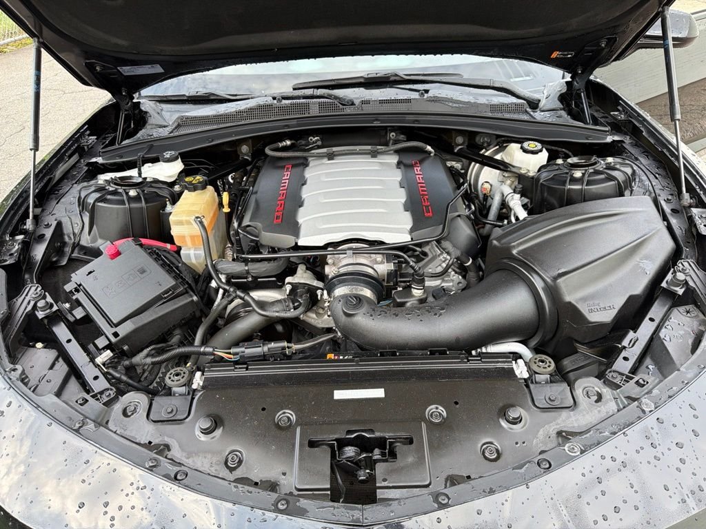Used 2022 BLACK Chevrolet LT1 image 31