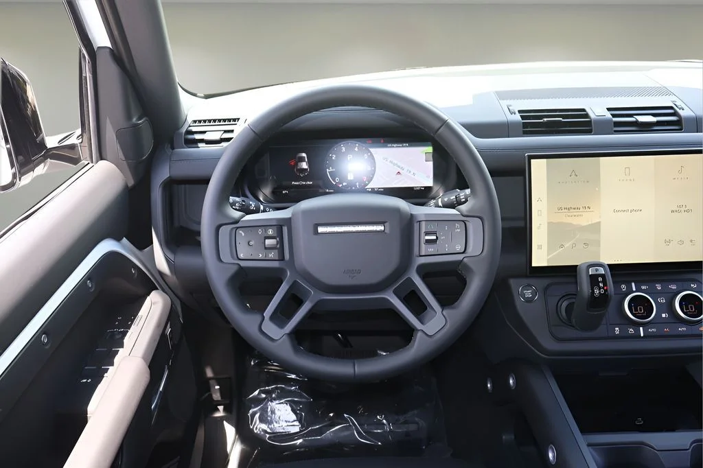 New 2026 Fuji White Land Rover S image 14