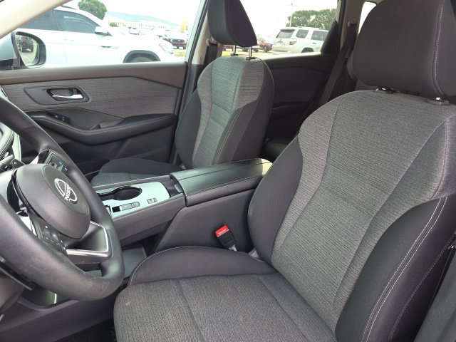 Used 2023 Silver Nissan SV image 6