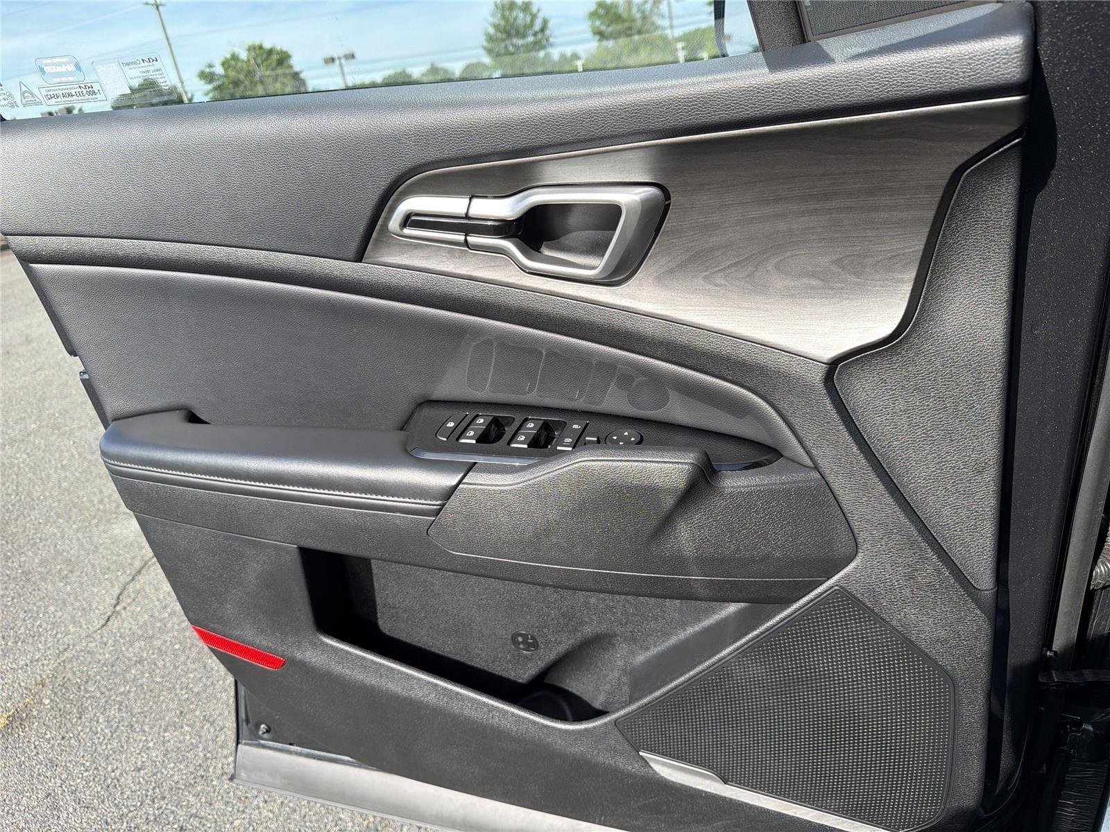 Used 2023 Gravity Gray Kia X-Line image 27