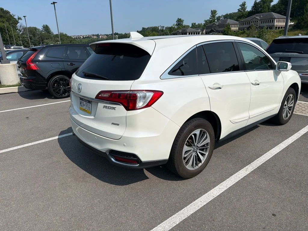 Used 2016 White Diamond Pearl Acura Base image 21