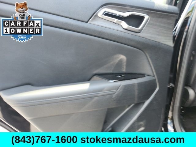 Used 2023 Black Kia X-Line image 20
