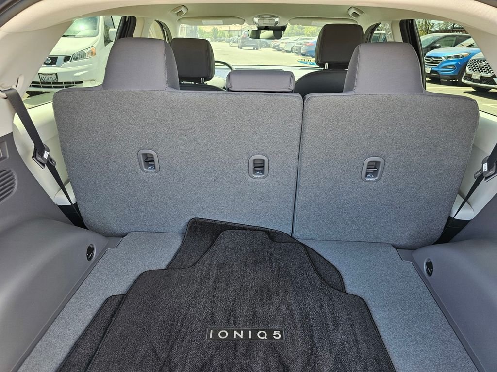 Certified Used 2024 Black Hyundai SEL image 19