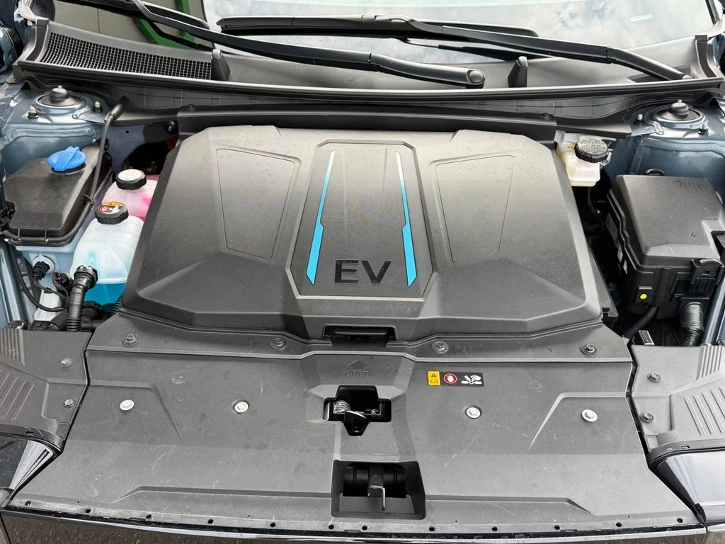 Used 2024 Blue Hyundai SEL image 7