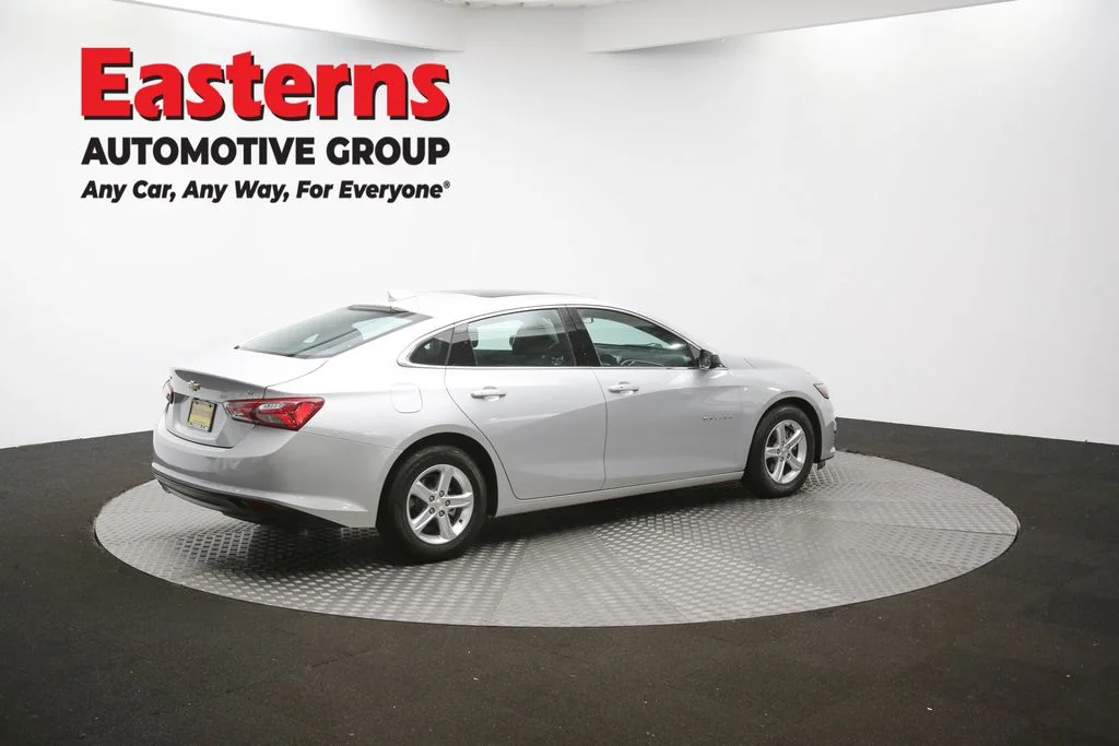 Used 2022 Silver Chevrolet LT image 41