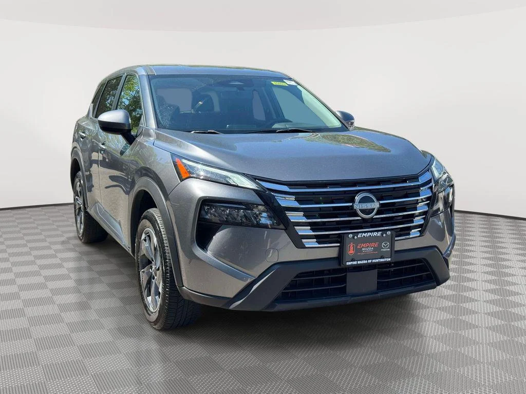 2024 Nissan Rogue SV AWD's photo