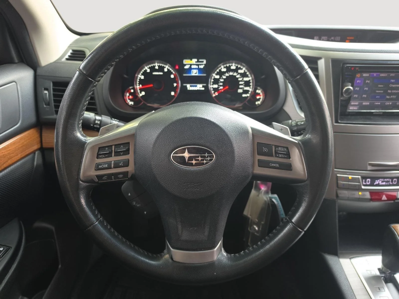Used 2013 Graphite Gray Metallic Subaru 2.5i Limited image 29