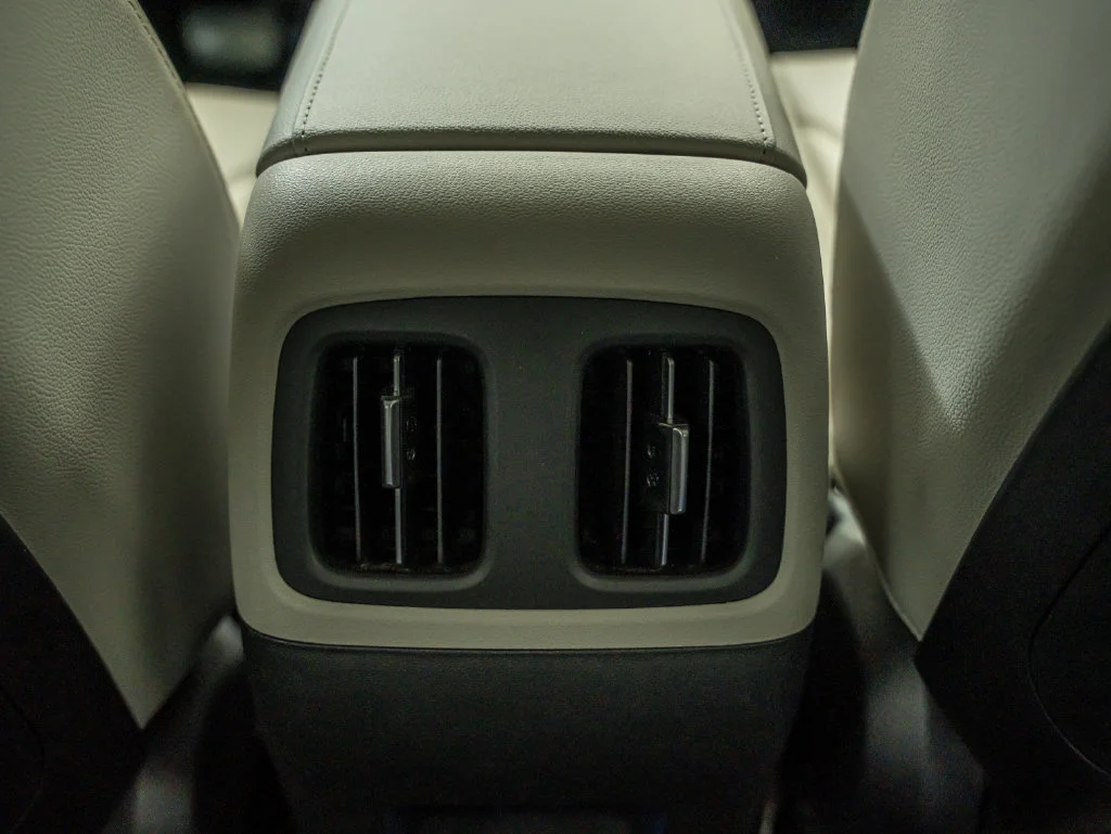 Used 2024 Amazon Gray Hyundai Limited image 42