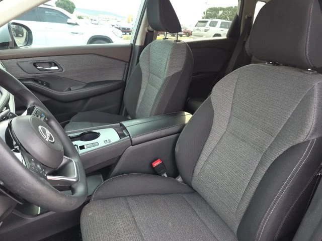 Used 2023 Silver Nissan SV image 6