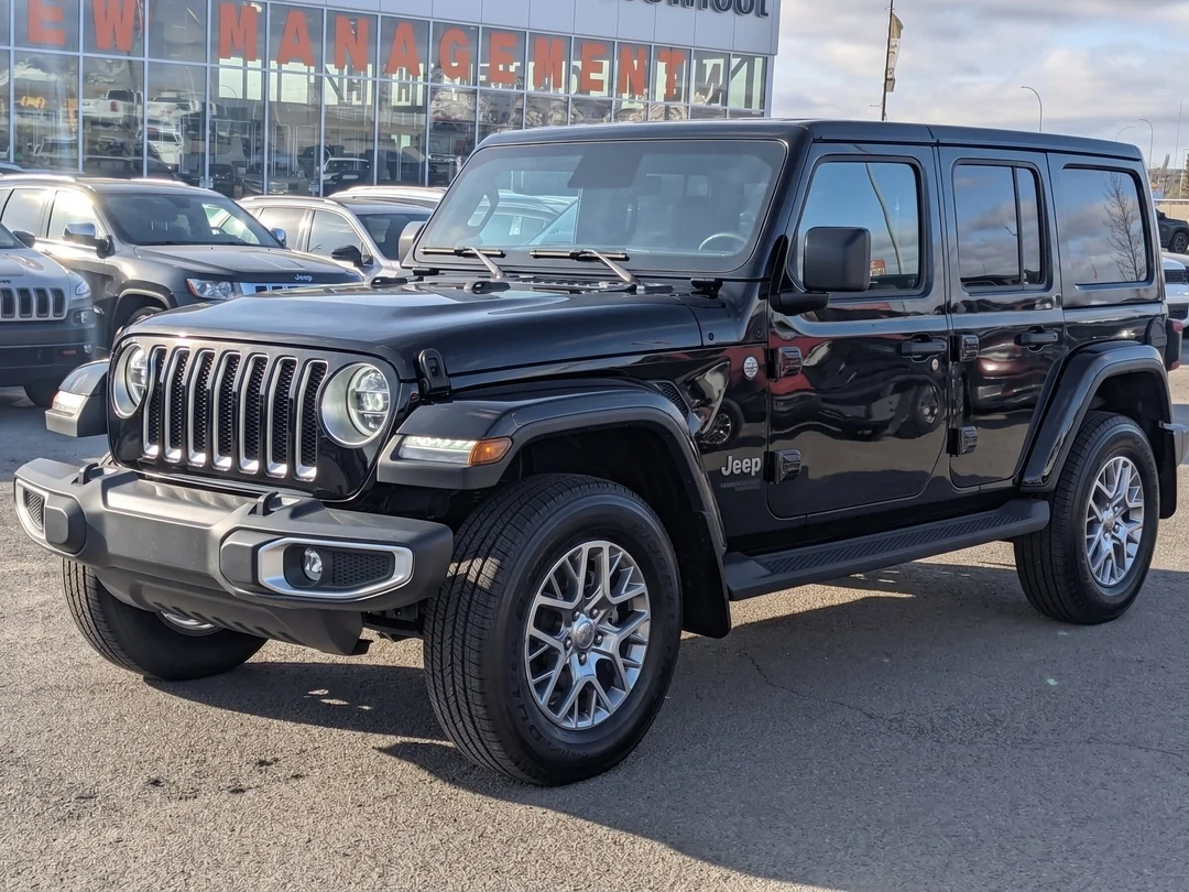 New 2026 Black Jeep Sahara - - 4x4 - McKinley Leather Seats - Body? Colour Hardtop - Side Steps & More! image 4