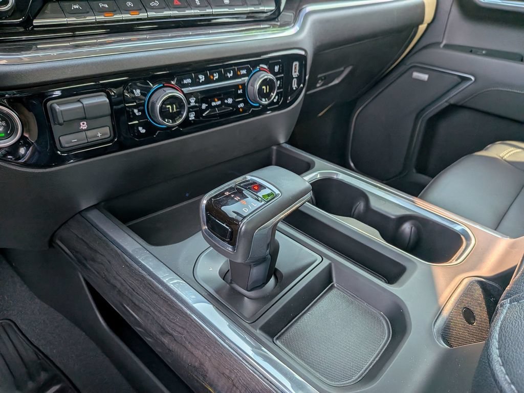 2024 Chevrolet Silverado 1500 LTZ - Photo 23