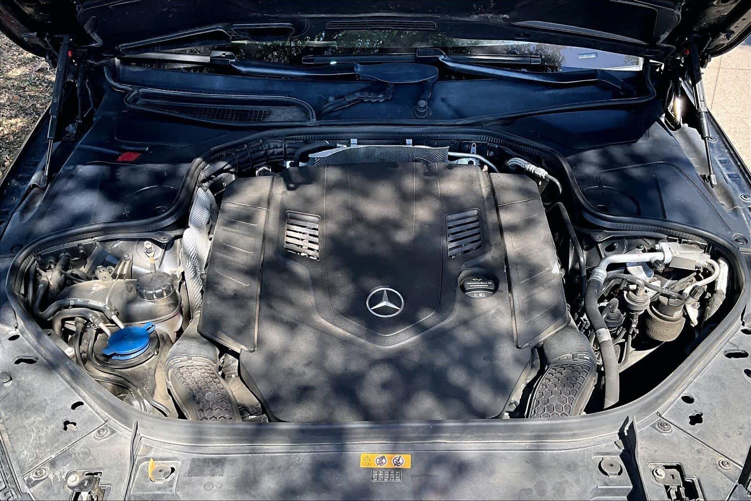 Used 2019 Obsidian Black Metallic Mercedes-Benz S 560 image 32