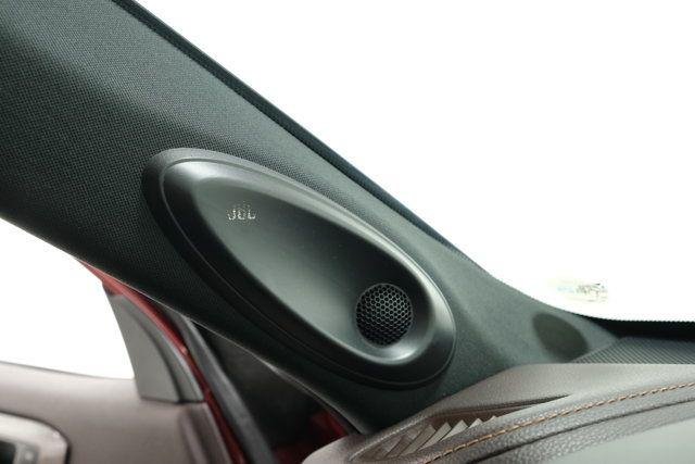 Certified Used 2021 RUBY FLARE PEARL Toyota  image 28