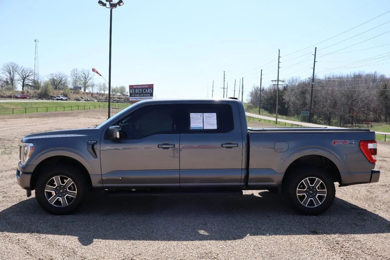 Used 2021 CARBONIZED GRAY Ford Lariat image 2