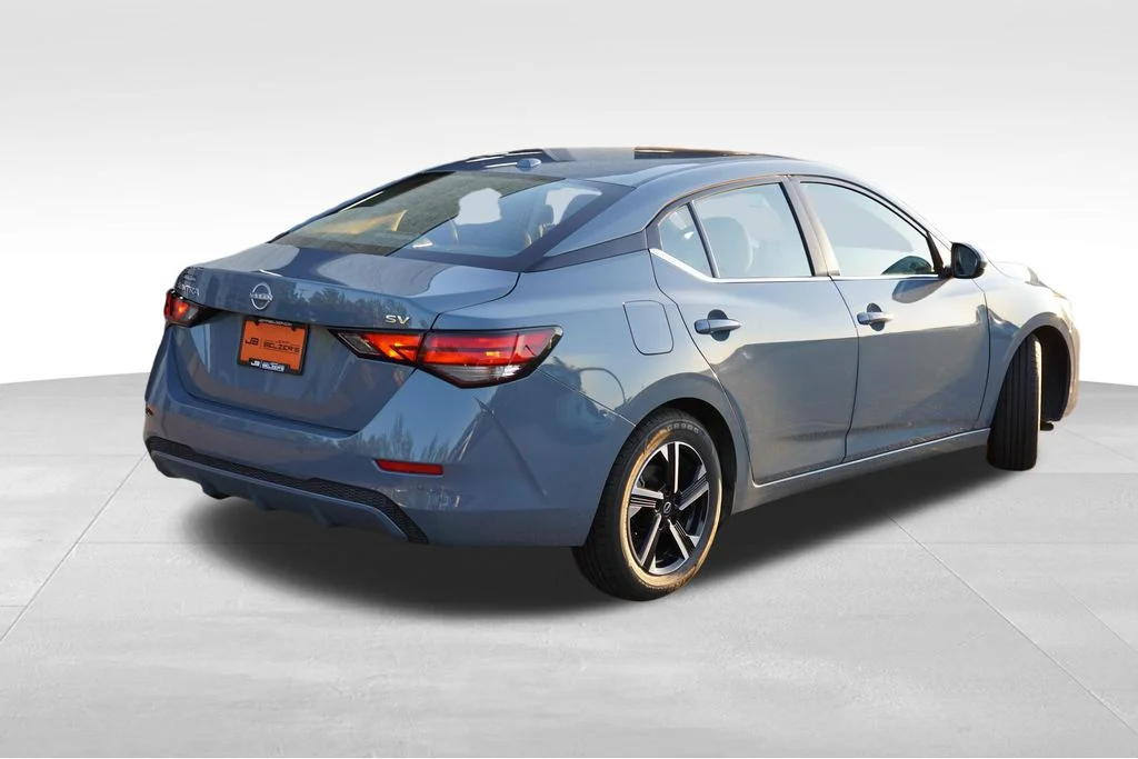 Used 2024 Atlantic Gray Metallic Nissan SV image 5