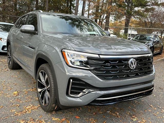 New 2026 Gray Volkswagen 2.0T SEL Premium R-Line image 3