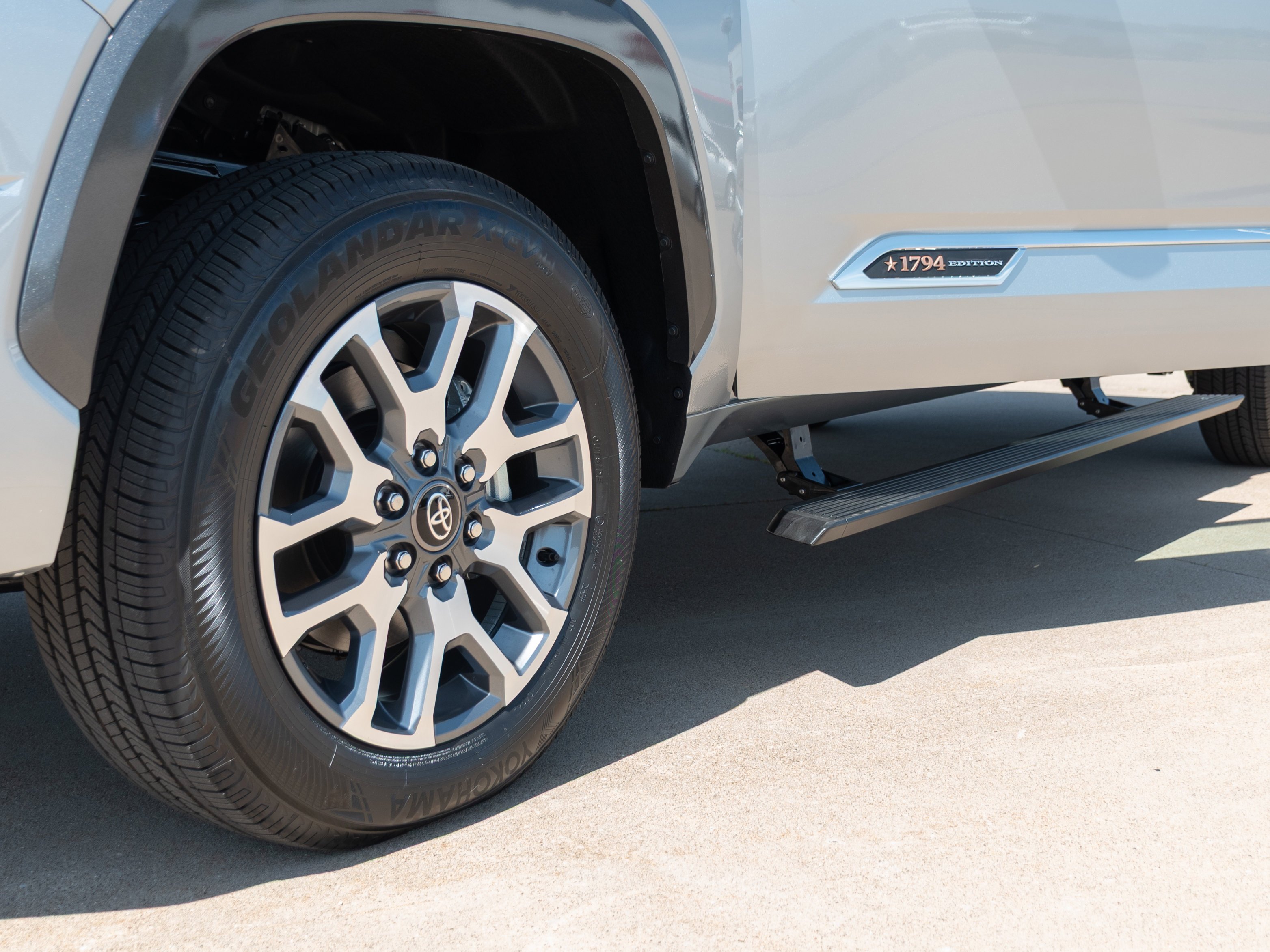 2026 Toyota Tundra 1794 Edition - Photo 5