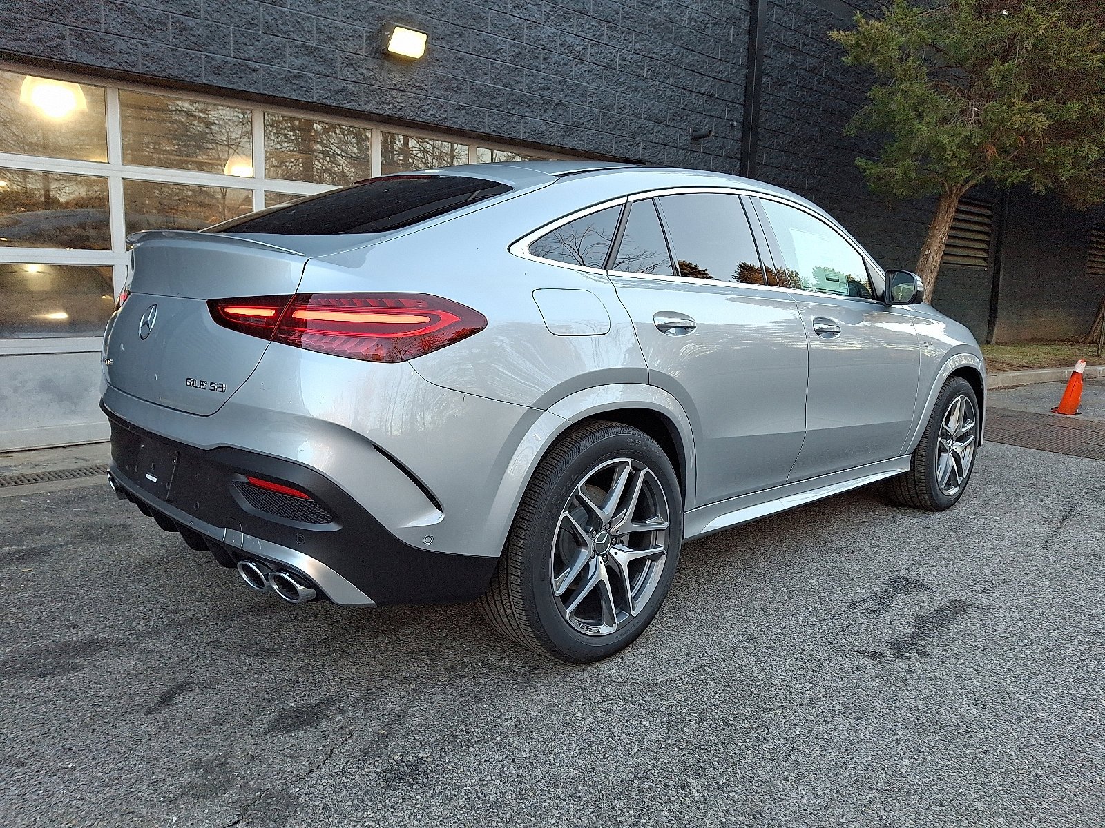 New 2026 Cirrus Silver Metallic Mercedes-Benz AMG® GLE 53 4MATIC+ Coupe image 27