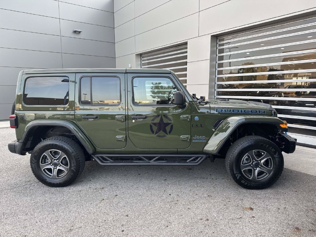 Used 2024 Green Clearcoat Jeep Rubicon 4xe image 8