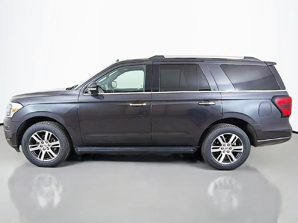 Used 2024 Dark Matter Gray Metallic Ford Limited image 19