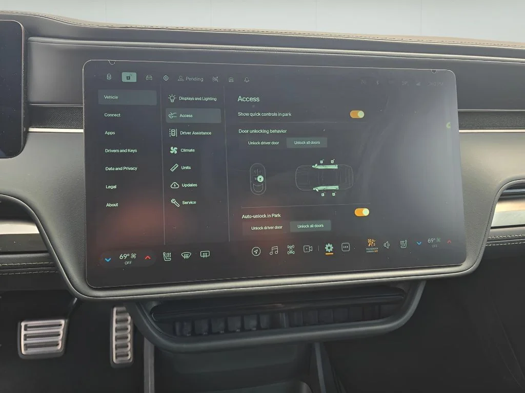 Used 2024 Grey Rivian Adventure image 15