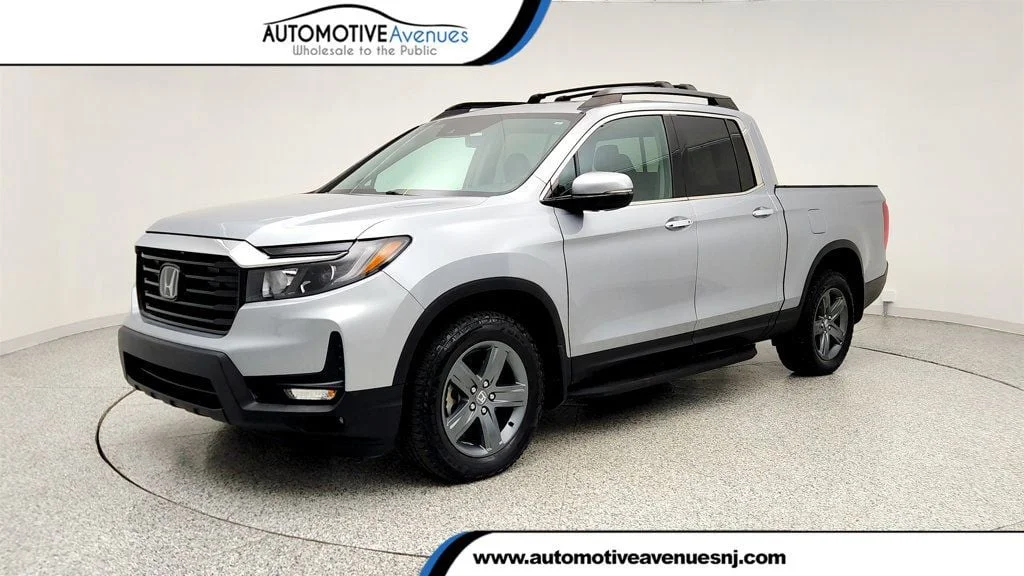 2023 Honda Ridgeline RTL-E AWD's photo