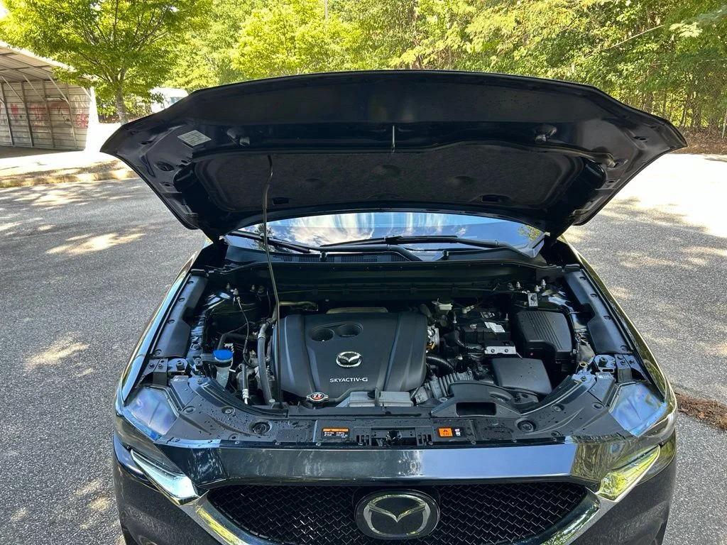 Used 2021 Black Mazda Grand Touring image 14