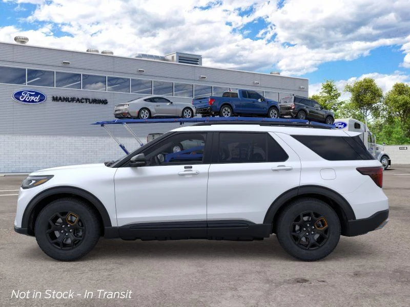 New 2026 White Ford Tremor image 4